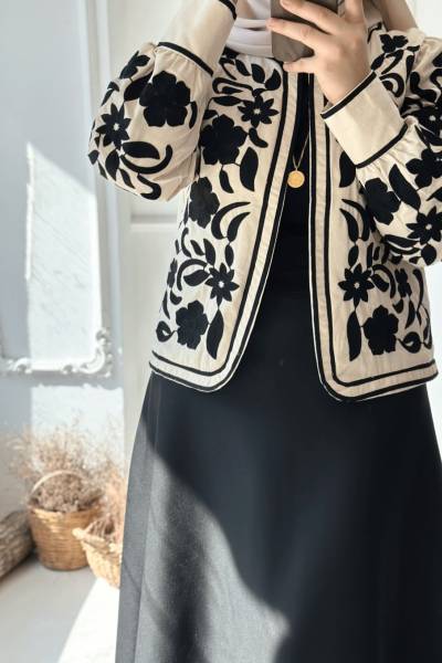 Çiçek İşlemeli Ceket - Bej