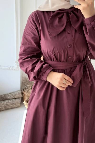 Yaka Detaylı Düğmeli Elbise - Mürdüm